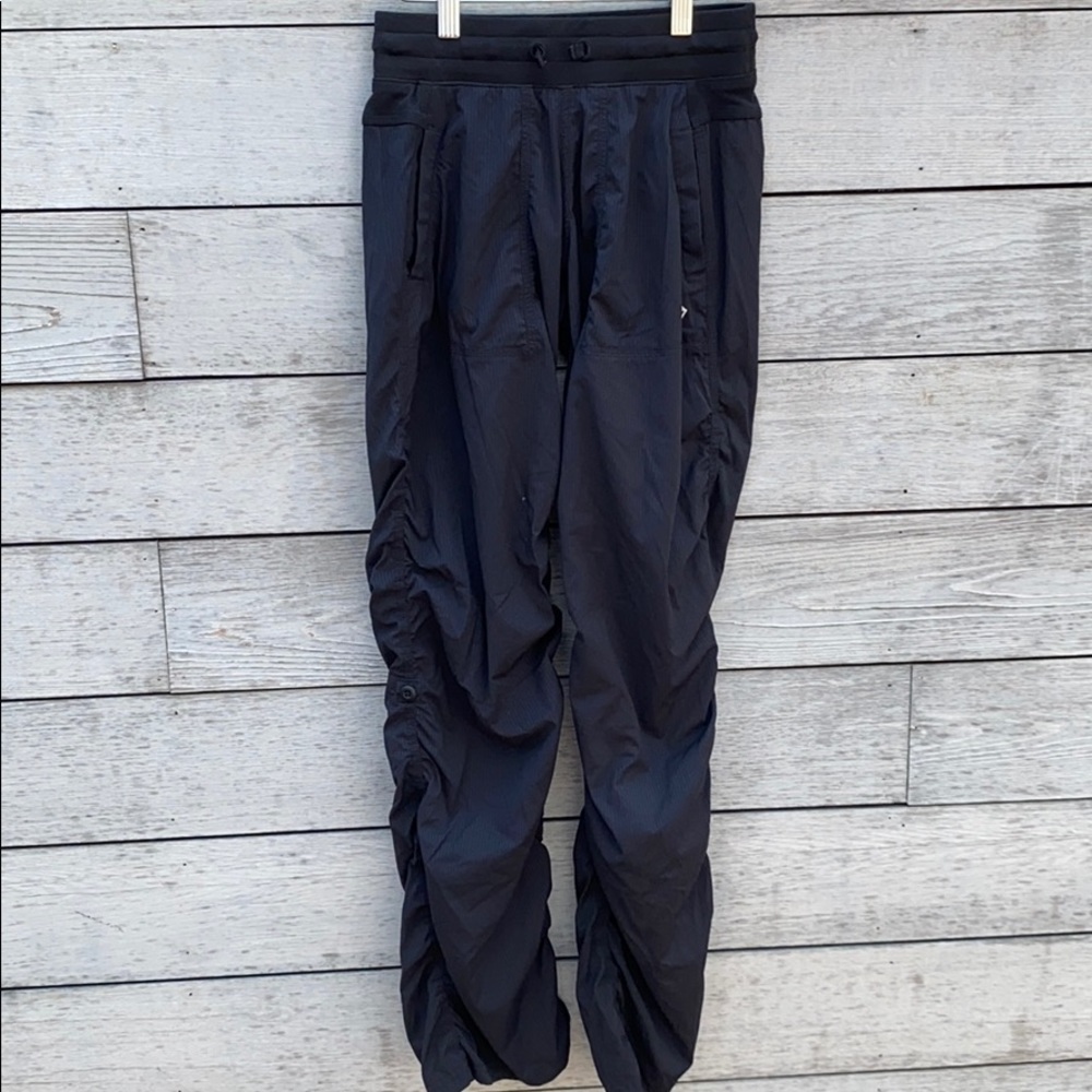 Ivivva girls size 12 pants